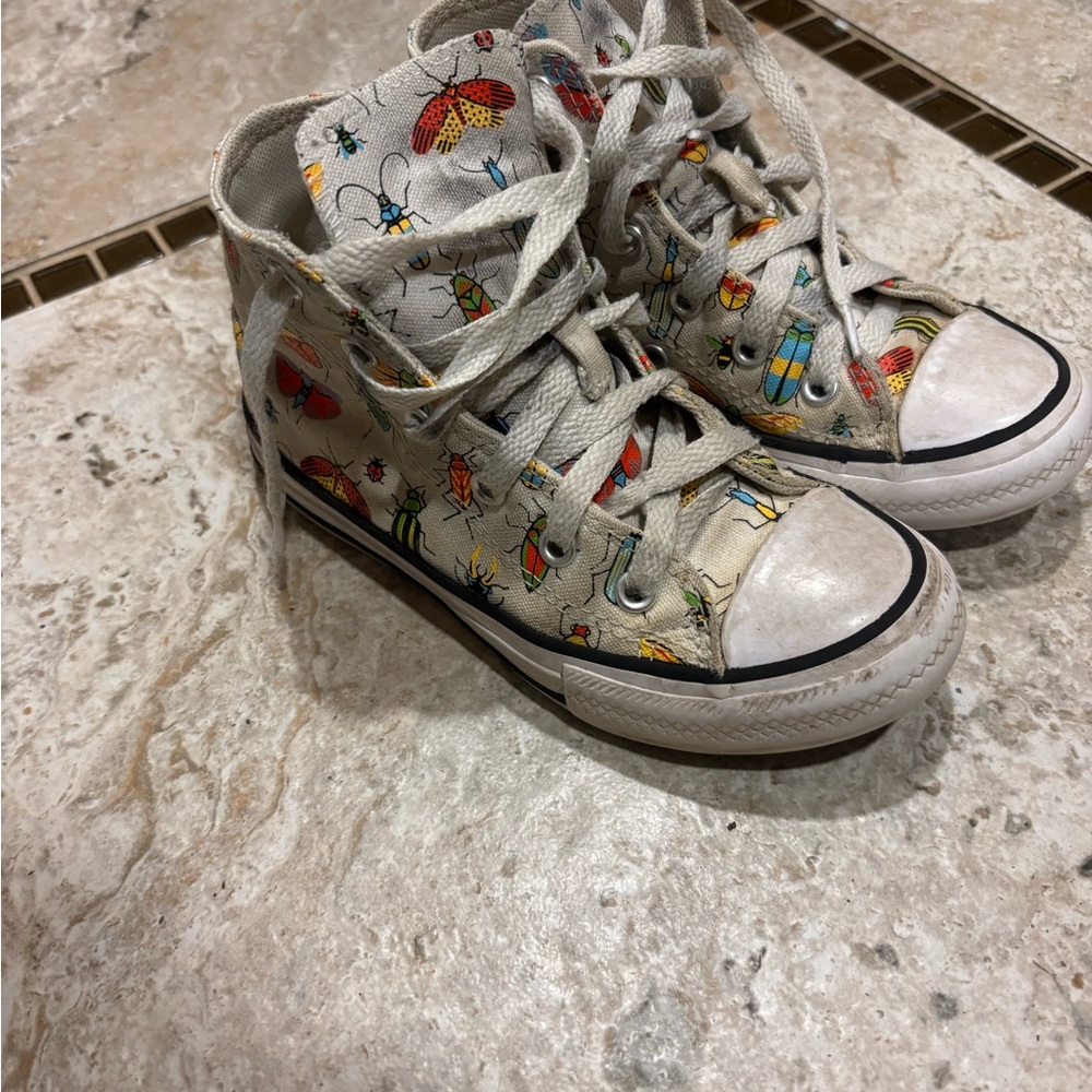 Kids converse insect sneakers size 12